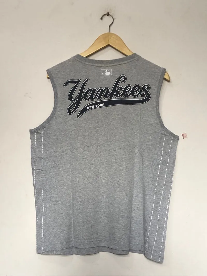 MLB New York Yankees Sleeveless Tee Gym Tank Grey photo 1