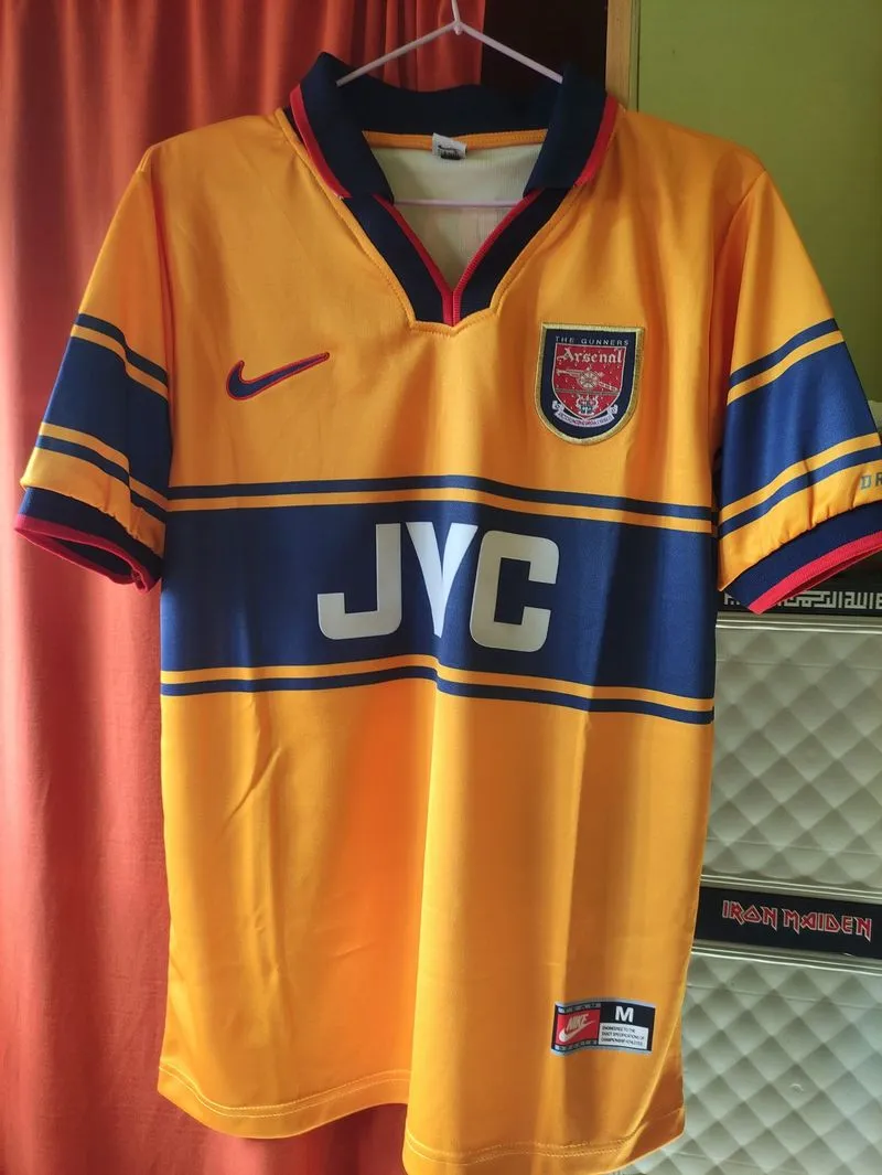 Arsenal Retro Away 97-99 photo 1