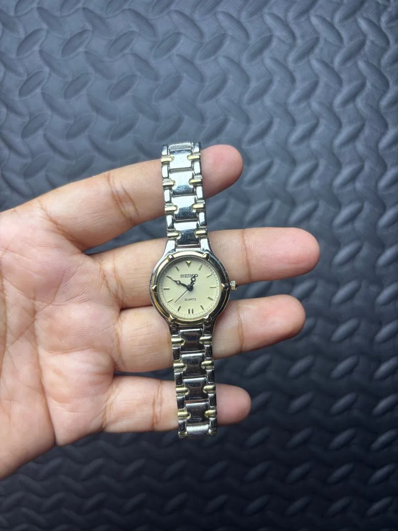 JAM TANGAN SEIKO ANALOG SILVER GOLD DIAL VINTAGE (9) photo 1