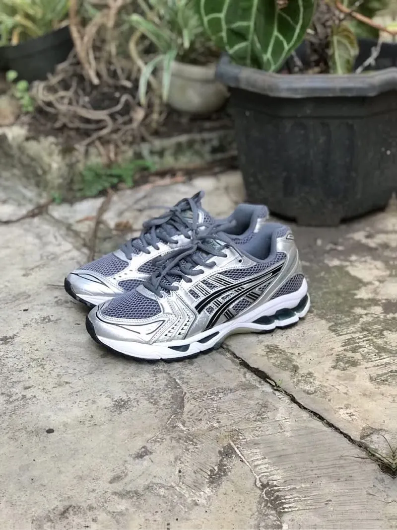 Asics gel kayano 14 photo 1