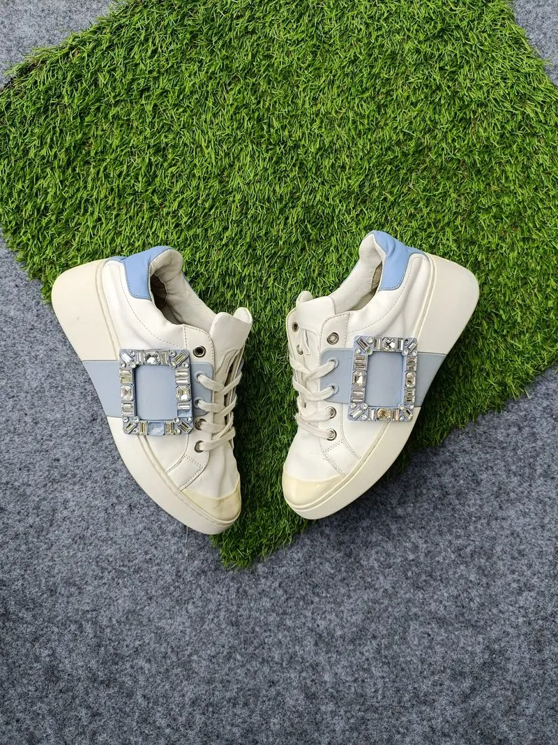 Roger Vivier Viv' Skate Strass Buckle Sneakers photo 1