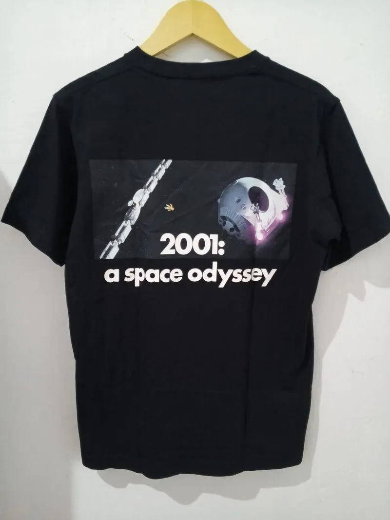 Uniqlo 2001 A Space Odyssey Film By Stanley Kubrick T-Shirt photo 1