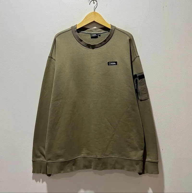 Crewneck National Geographic Bordir Side Pocket Olive Green  photo 1