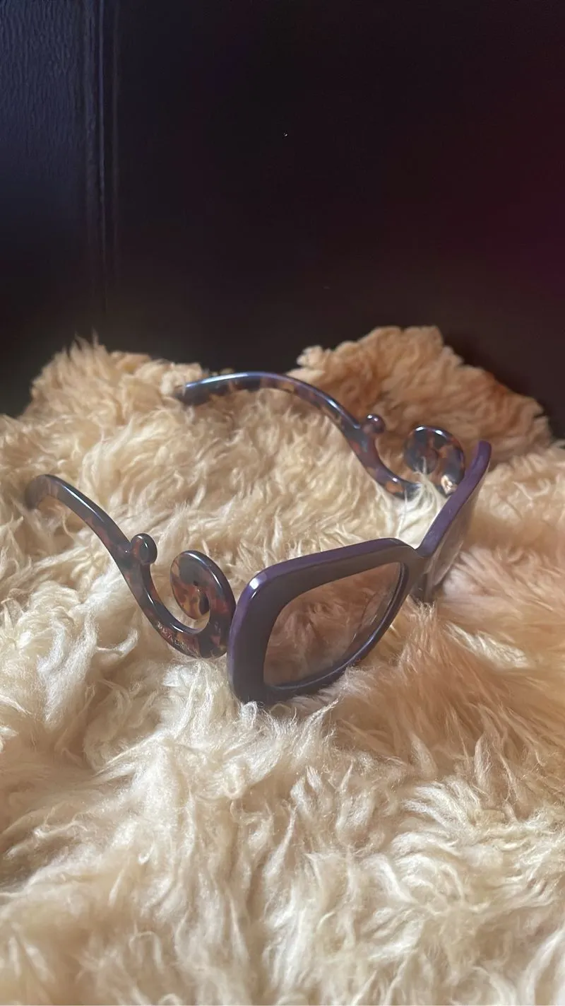 Prada sunglasses photo 1