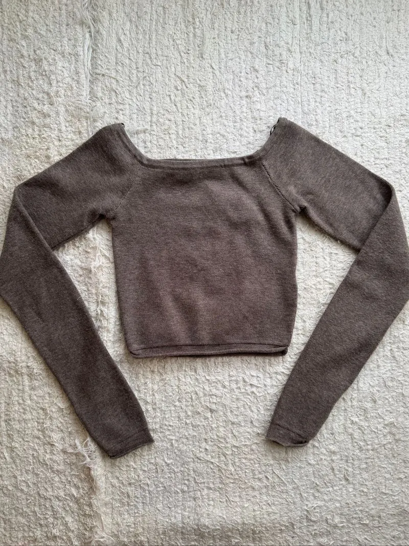 Bershka Brown Off-Shoulder Knit Crop Top photo 1
