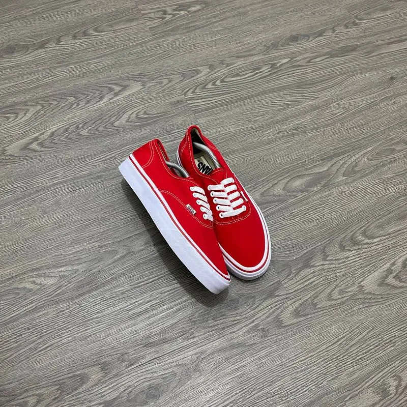 Vans Authentic Red Chili photo 1