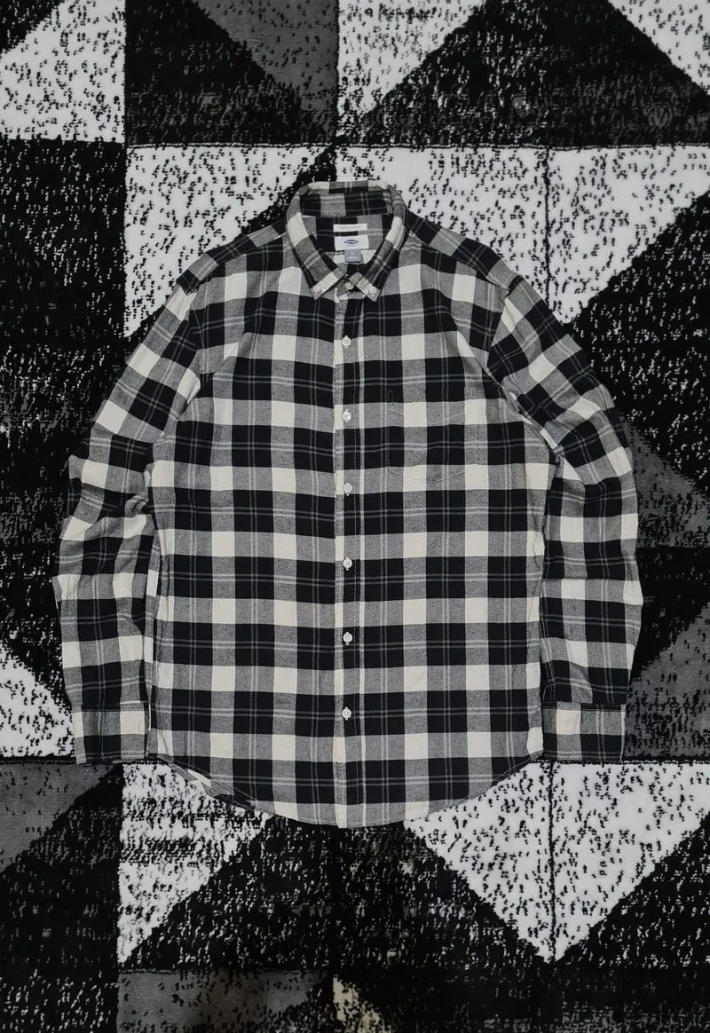 Old Navy Plaid Flanel photo 1