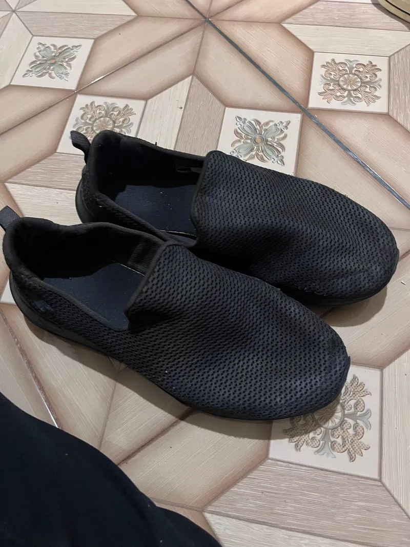 Skechers Slip On Size 45 photo 1