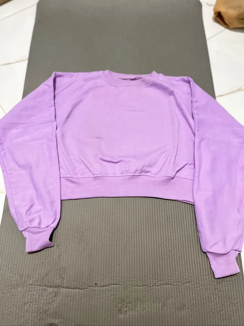 sweater crop photo 1