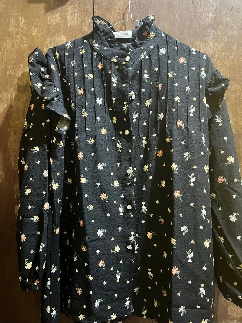 Blouse motif  photo 1