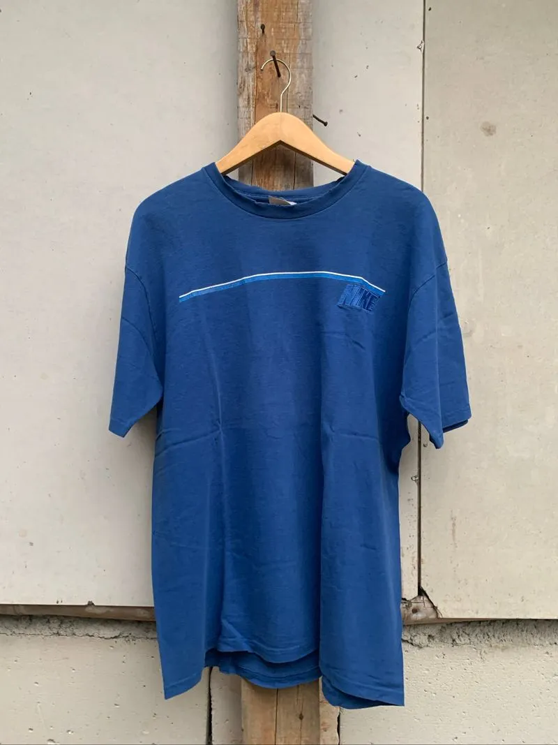 Tshirt Nike 2000s photo 1