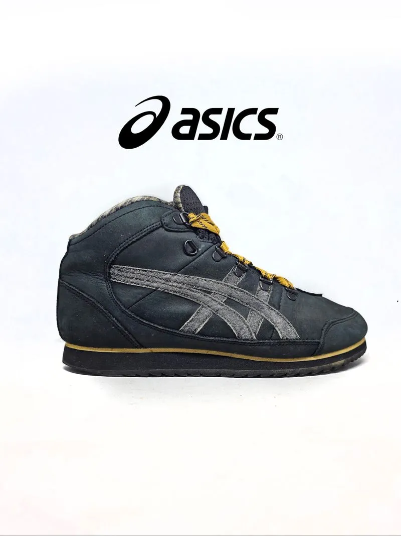 ASICS HAKEN High Top Sepatu Kasual Outdoor Boots photo 1