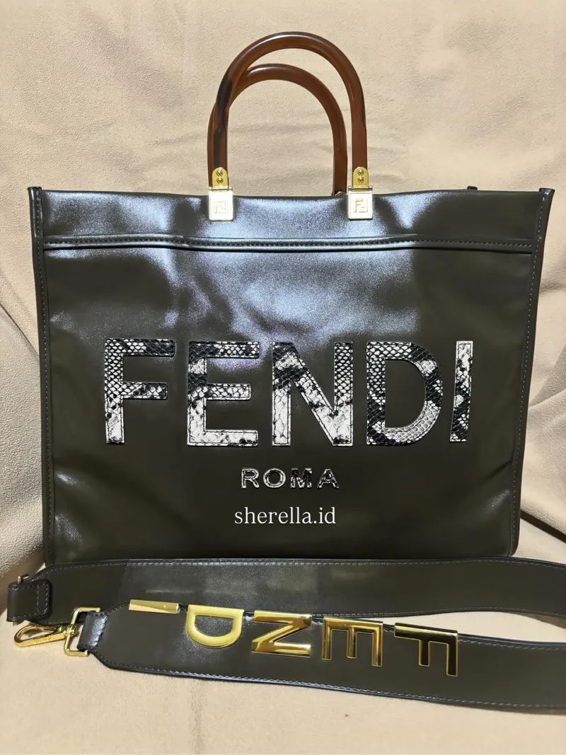 Fendi Sunshine Medium Leather Tote bags photo 1