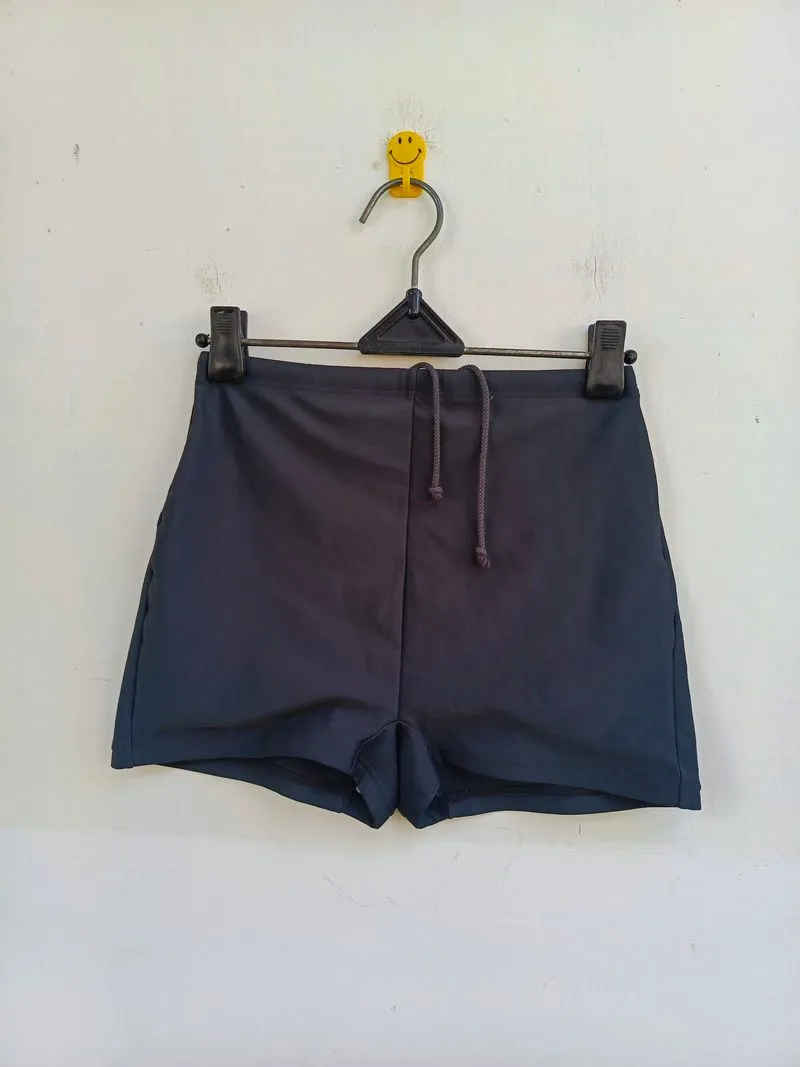 Celana pendek karet ellesse photo 1