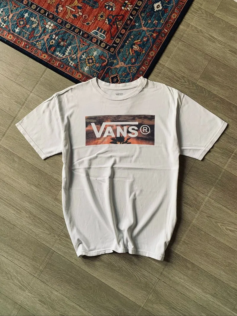 Vans photo 1