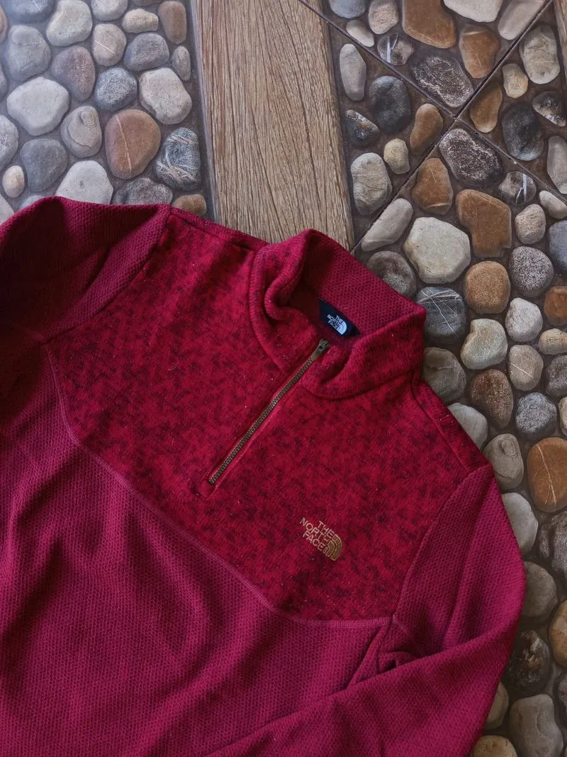 The North Face red textured fleece quarter-zip pullover feat photo 1
