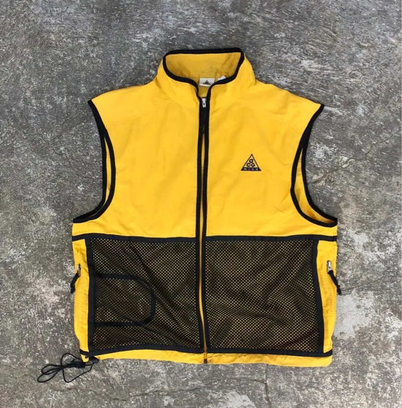 Vtg 90s Nike ACG Utility Mesh Vest photo 1