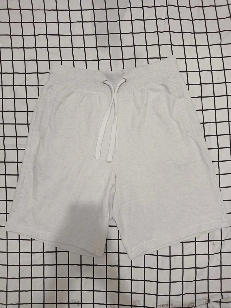 Celana pendek pria putih polos merk H&M photo 1