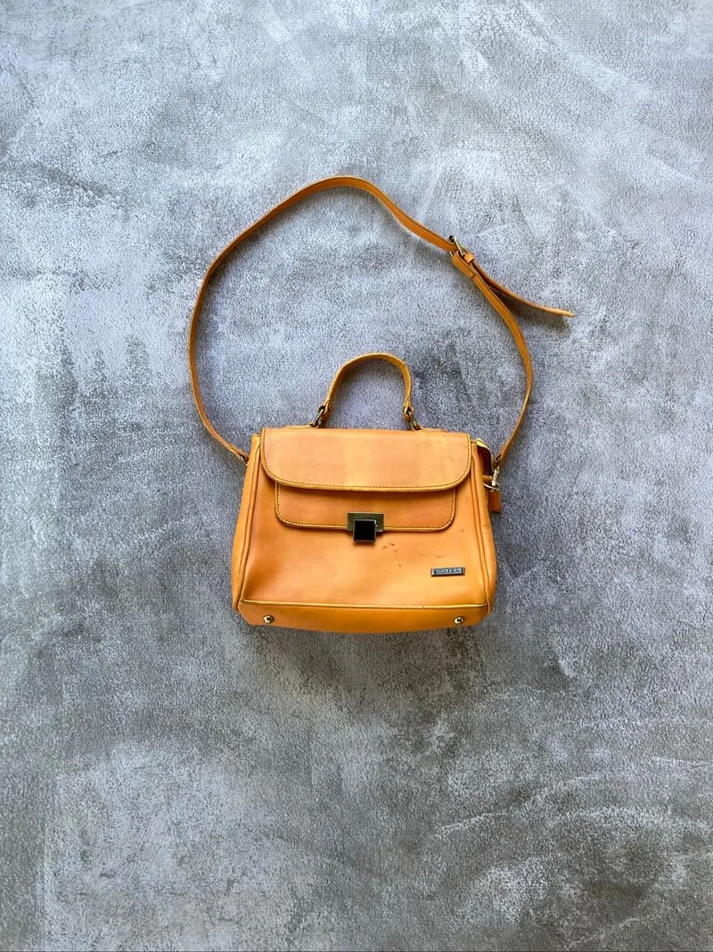 Charles & Keith photo 1