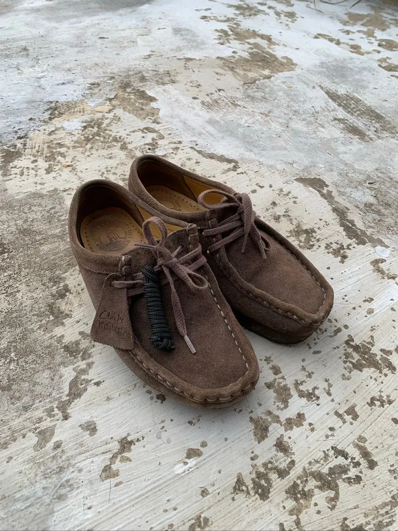 CLARKS BROWN photo 1