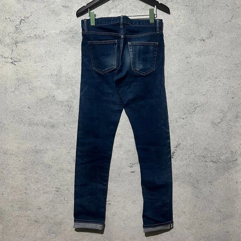 Uniqlo selvedge jeans celana panjang photo 1