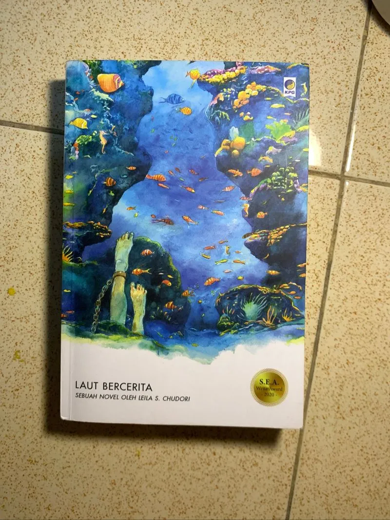 Novel Laut Bercerita - Leila S. Chudori photo 1