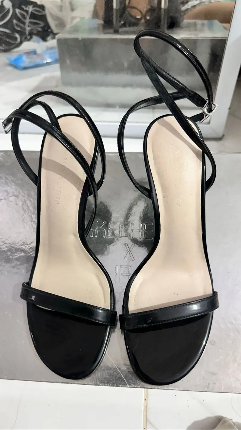 Heels C&K original  photo 1