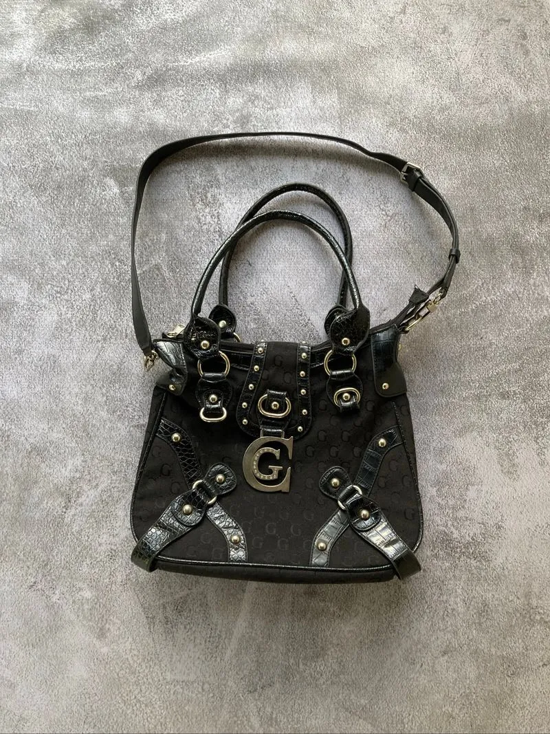 Gold Bag Like Guess photo 1