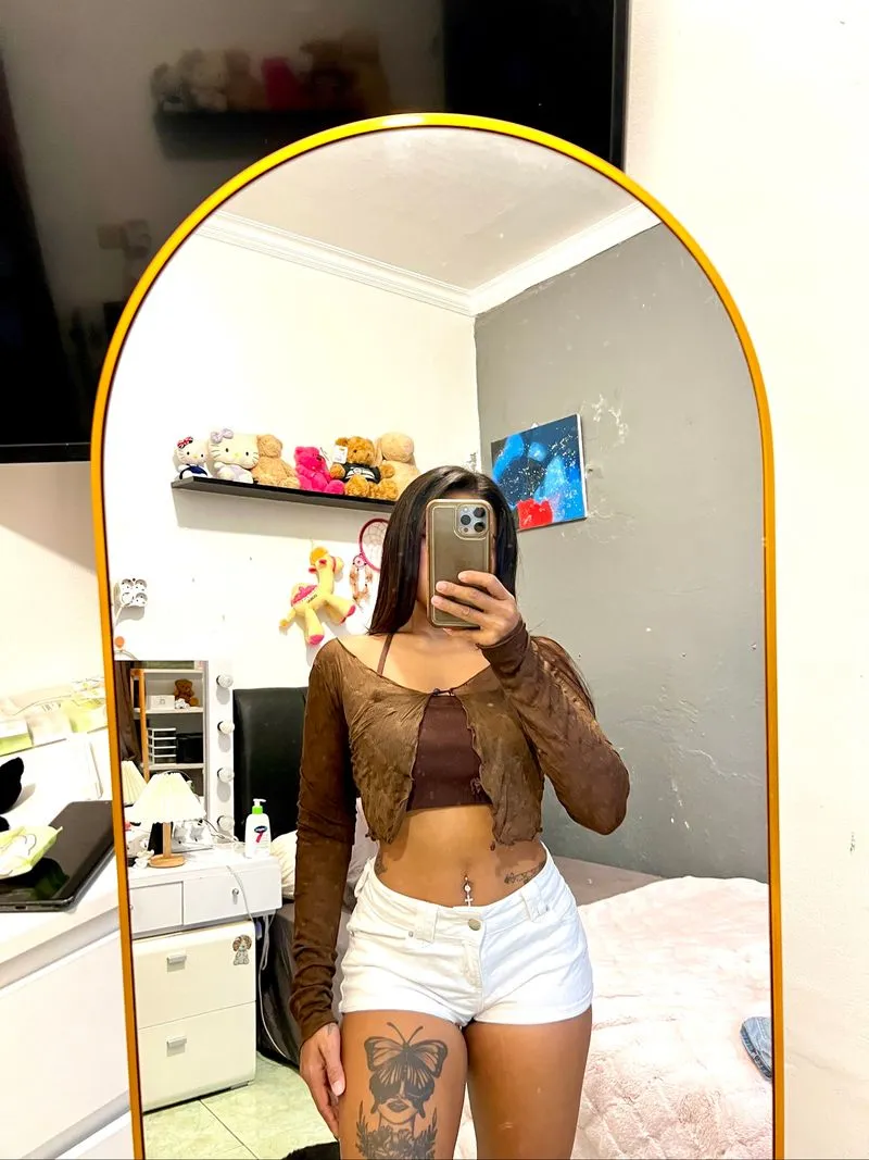 Set top photo 1