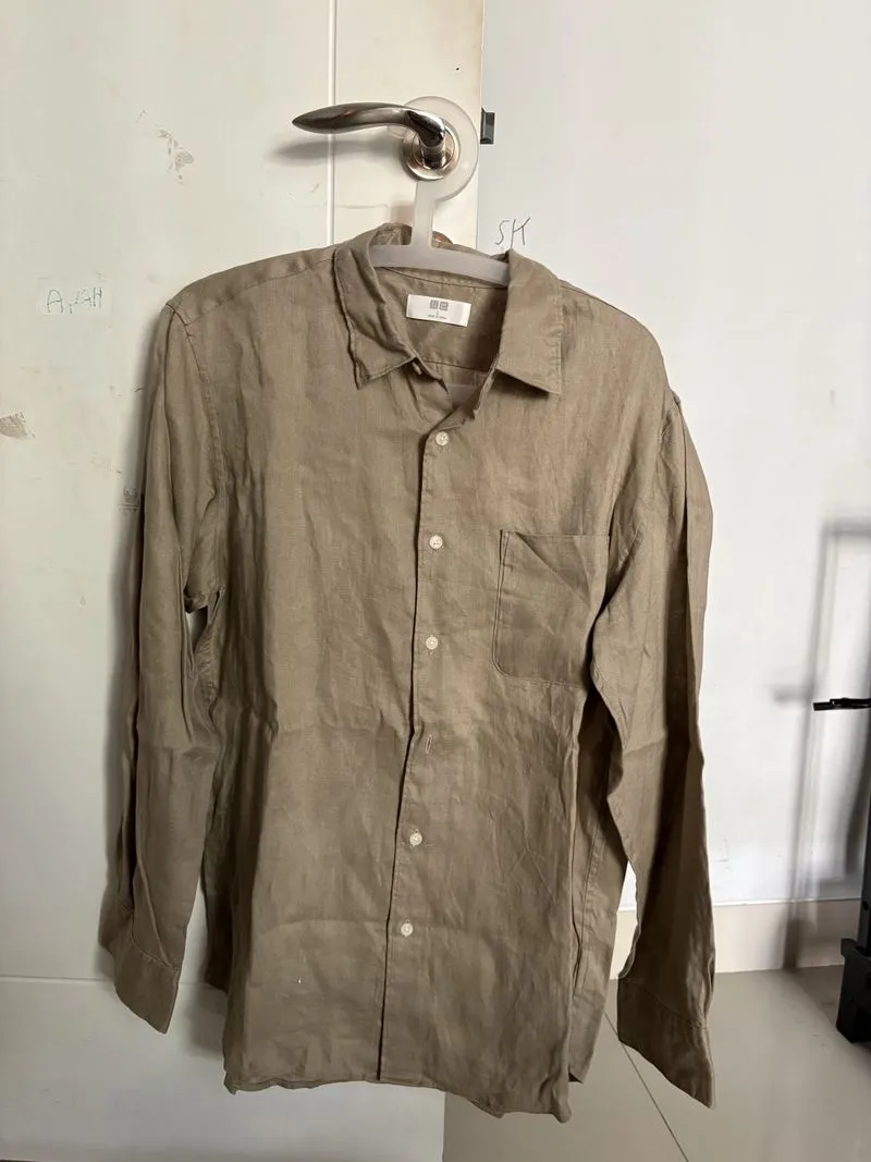 Uniqlo - Kemeja linen lengan panjang photo 1