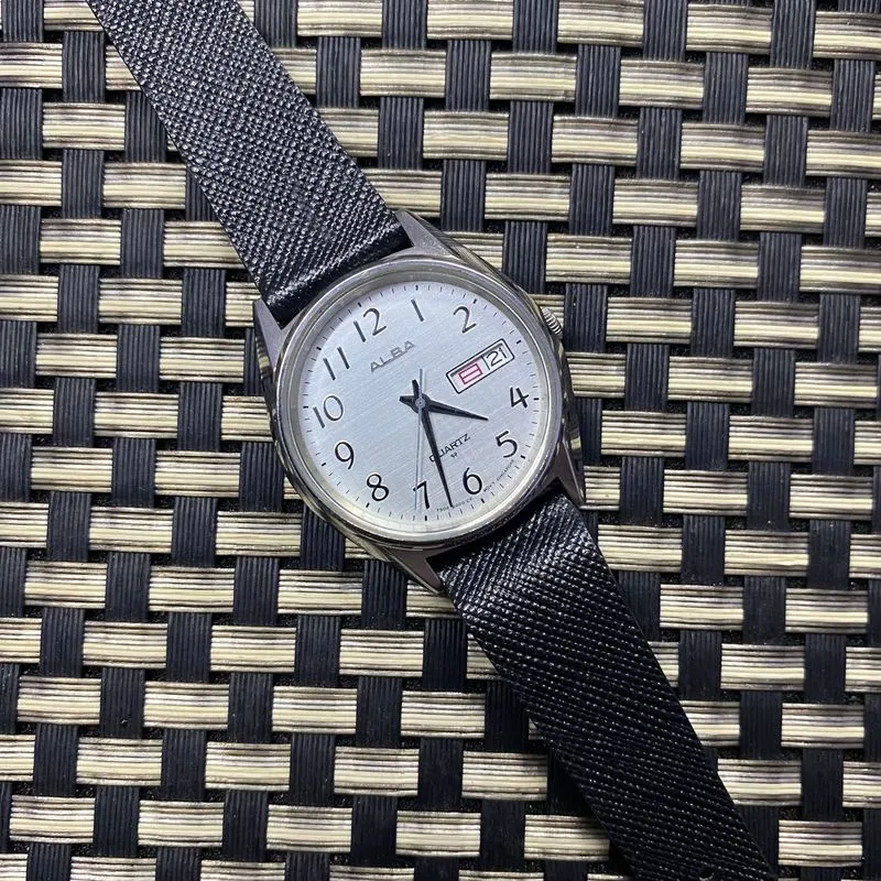 Jam tangan alba quartz numberic dial photo 1