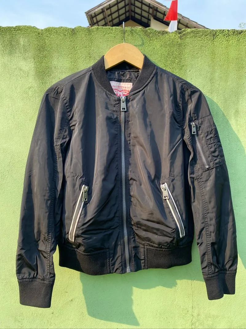 Levi’s Black MA-1 Bomber Jacket Military Flight Utility photo 1
