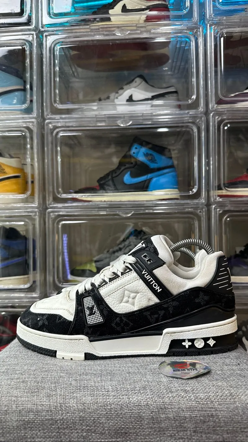 LOUIS VUITTON TRAINER MONOGRAM DENIM BLACK WHITE PANDA , LOU photo 1