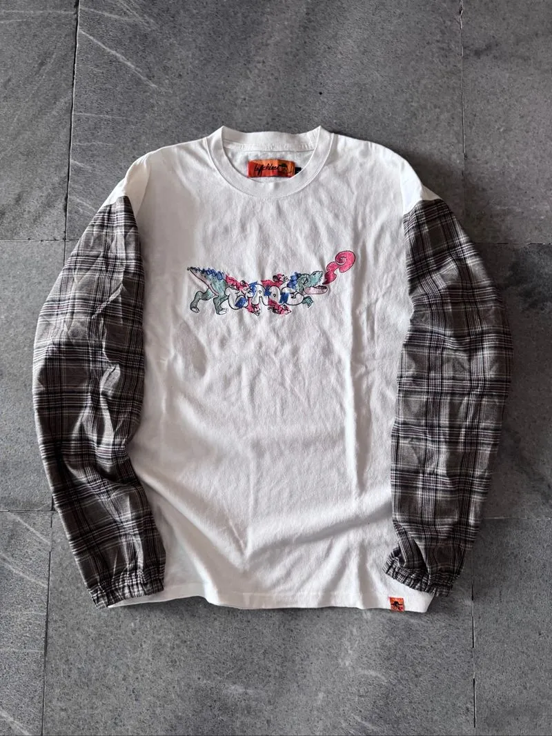 Kaos longsleeve Left Alone Bordir Lucu anime tartan white photo 1