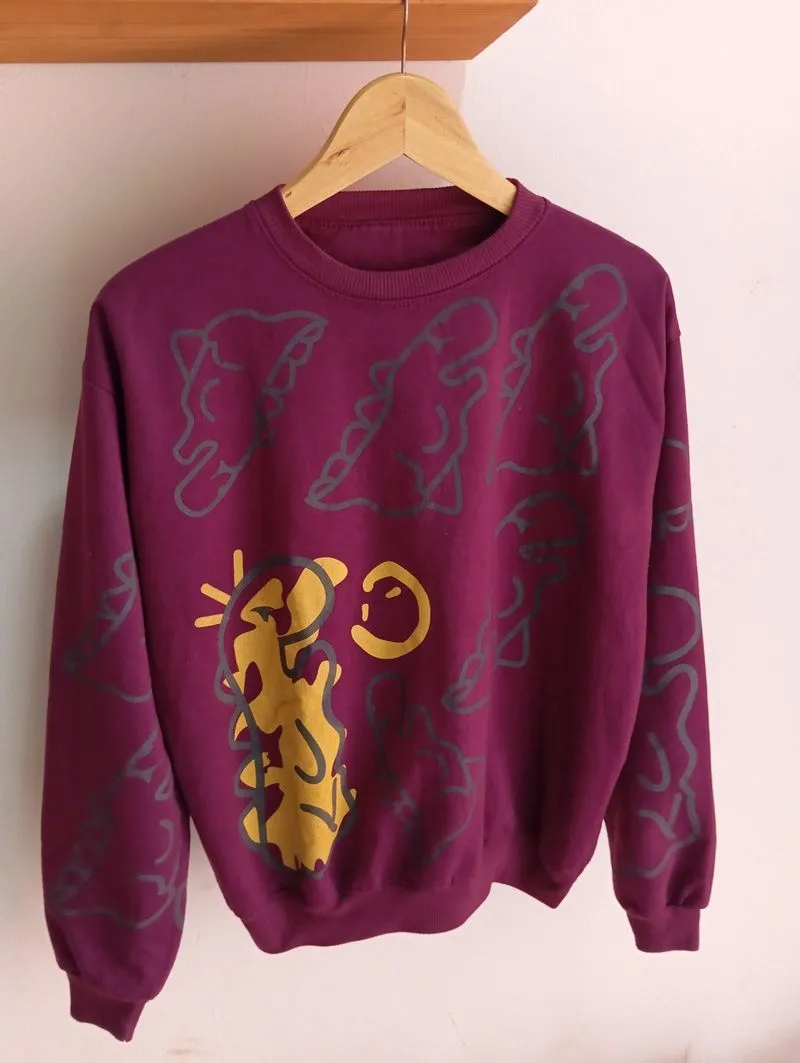 CREWNECK MOTIF WARNA UNGU MAGENTA  photo 1