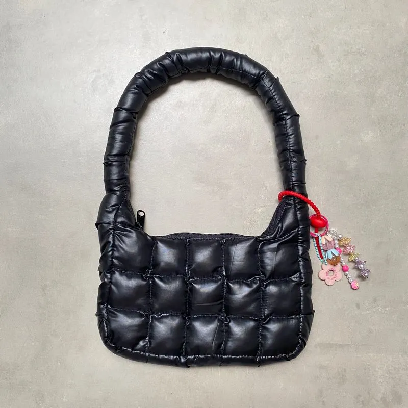 Adorable Projects Emo Futurist Shoulder bag Wanita black photo 1