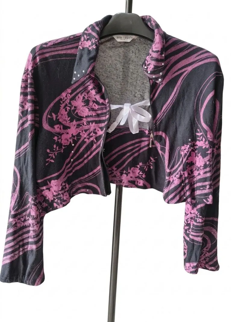 Outer Crop Rajut photo 1