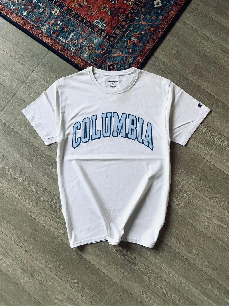 Champion tshirt photo 1