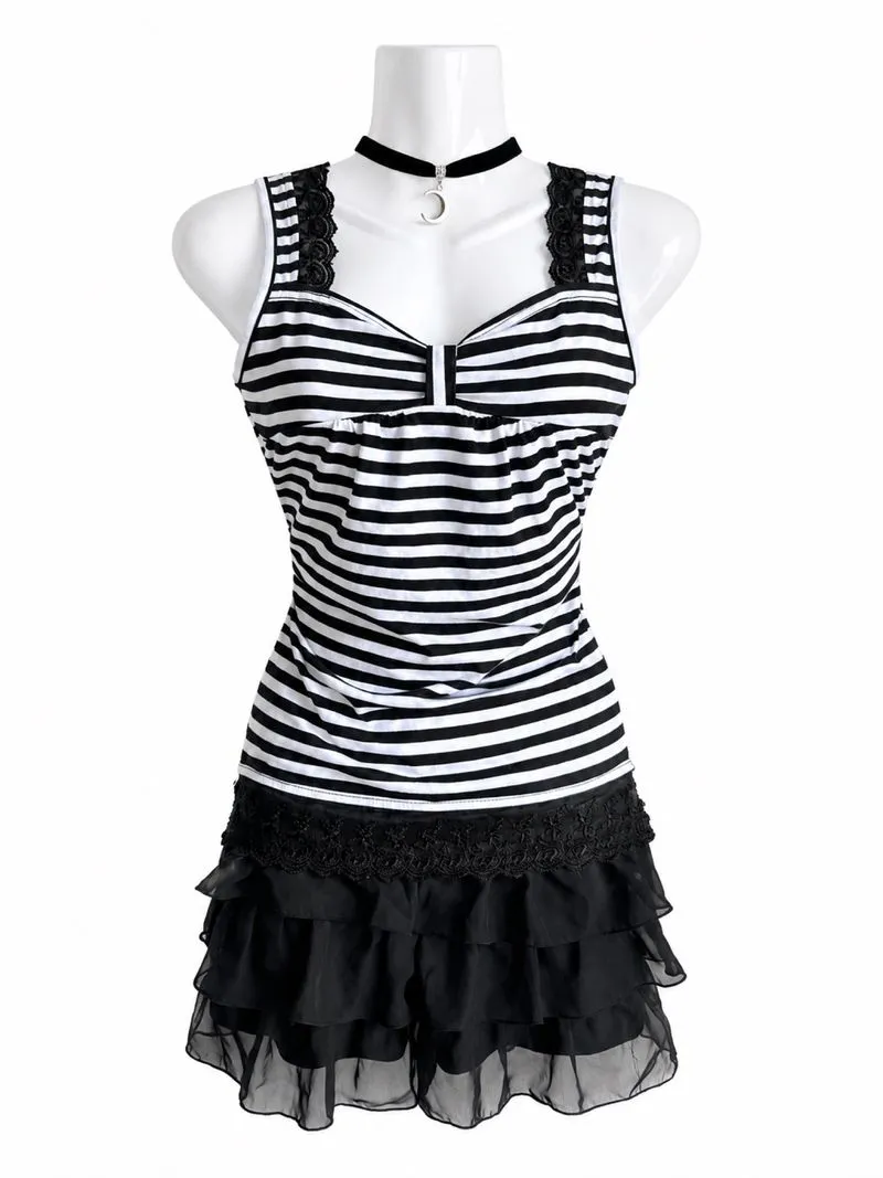Grunge Striped Lace Cami photo 1