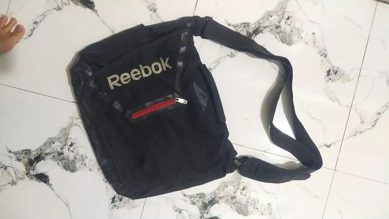 sling bag Reebok  photo 1