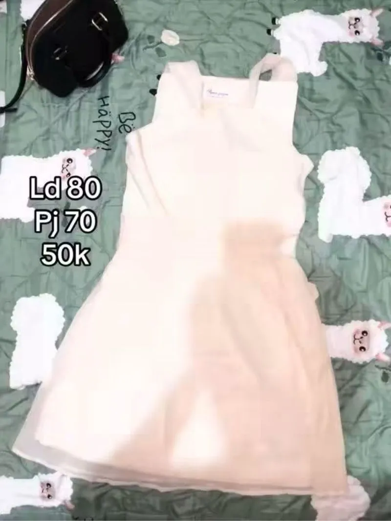 Helter dress photo 1