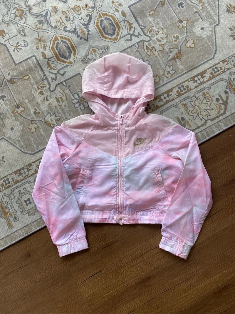 Nike Women Windbreaker Running Jacket  photo 1