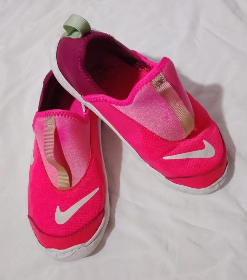 Sepatu slip on anak Nike Lil Swoosh kids second photo 1