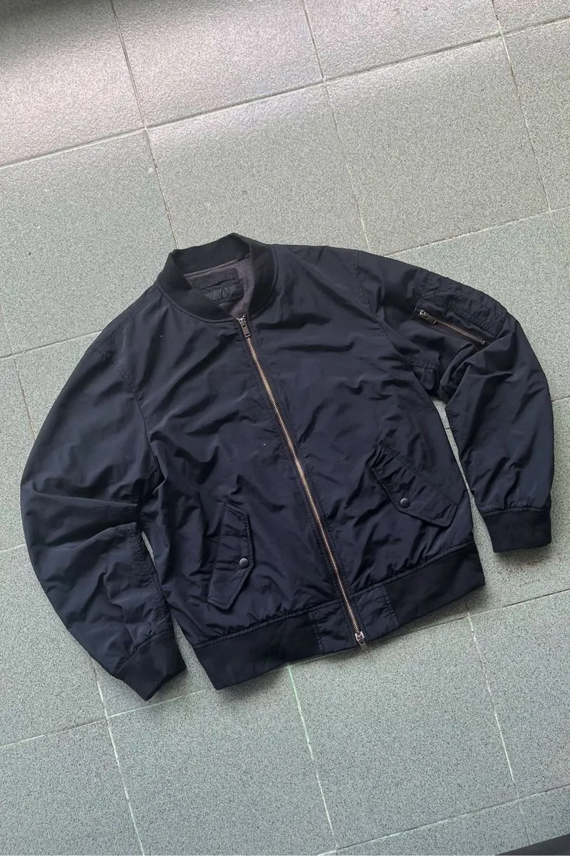 bomber jacket uniqlo double zipper photo 1