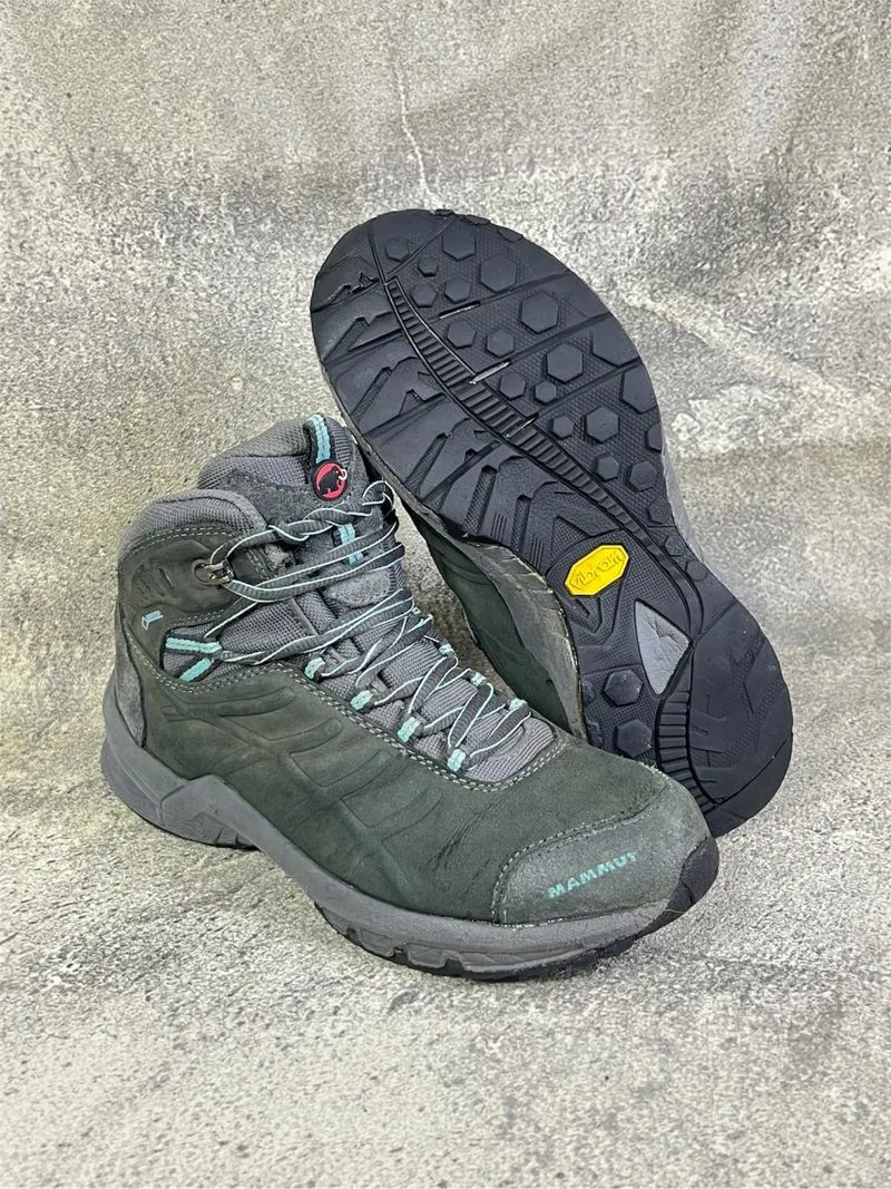 Sepatu Outdoor Haiking Mammut Nova mid2 goterex Boots photo 1