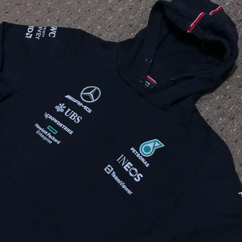Hoodie Mercedes Benz AMG Petronas F1 Team 2022 Black photo 1