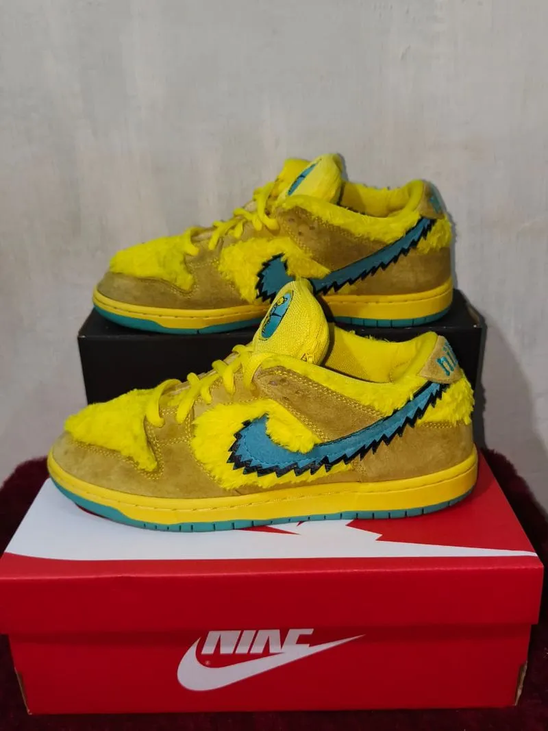 Grateful dead x Nike SB Dunk low Yellow Bear sz 42 photo 1
