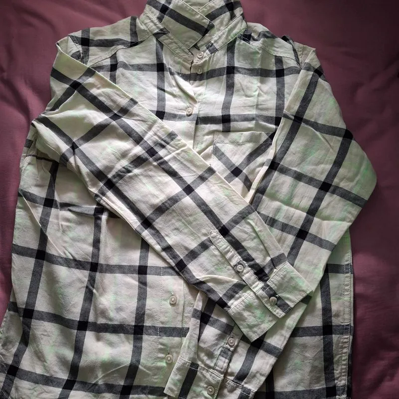 H&M Casual Shirt Wanita cream photo 1