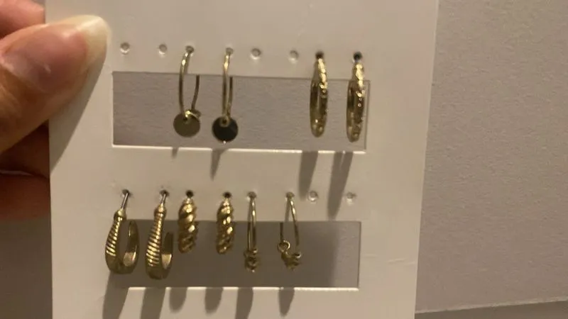 anting hnm photo 1