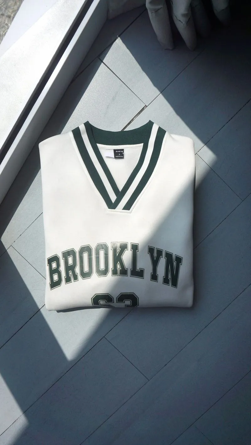 Sweater Brooklyn 36 by SHEIN original photo 1